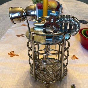 Caddy with utensils for making drinks New